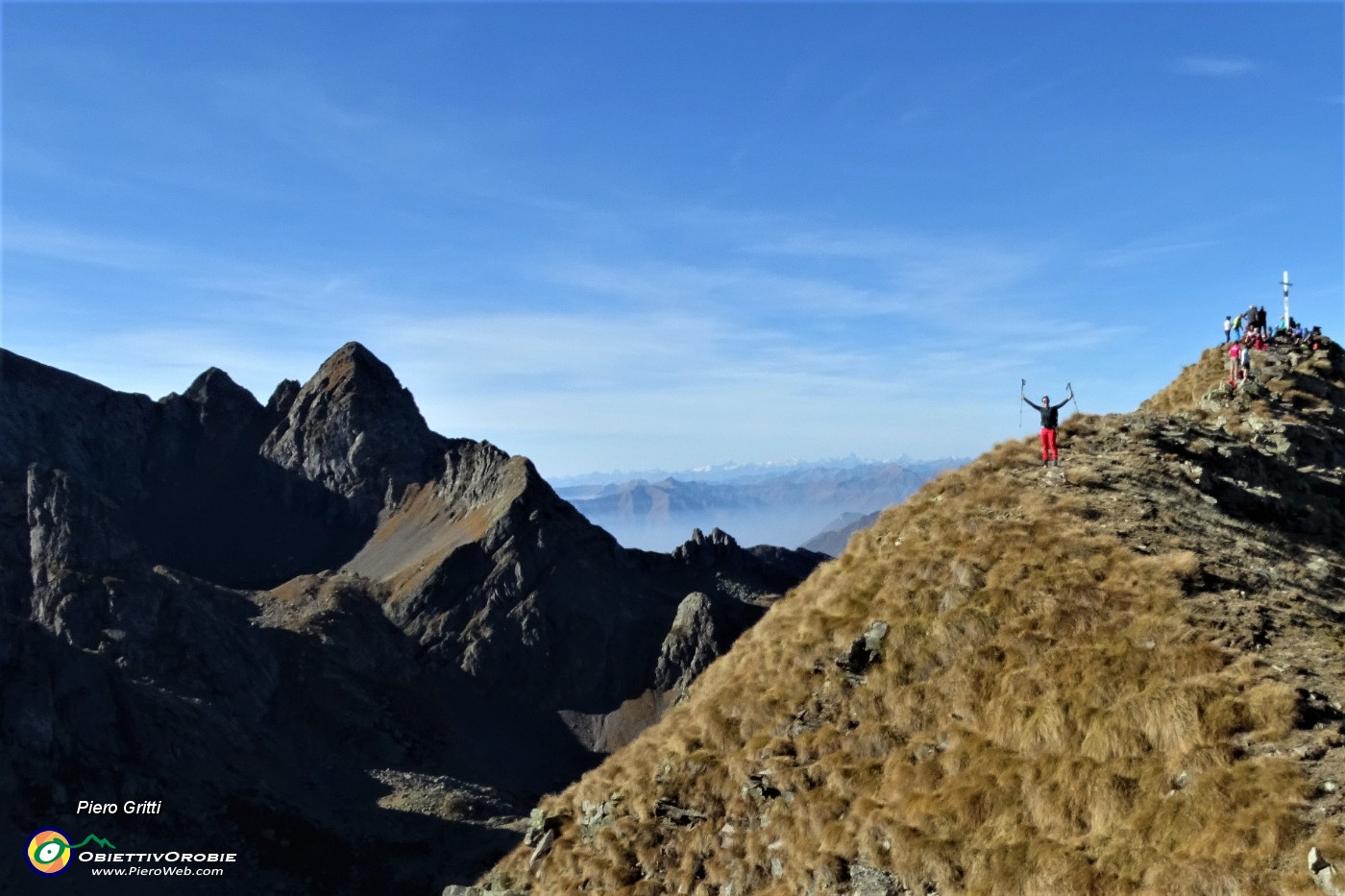 58 Cima di Val Pianella affollata, arriviamo anche noi !.JPG